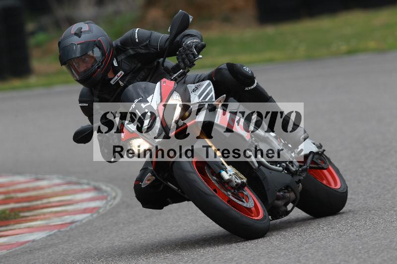 Archiv-2022/13 25.04.2022 Plüss Moto Sport ADR/Freies Fahren/96